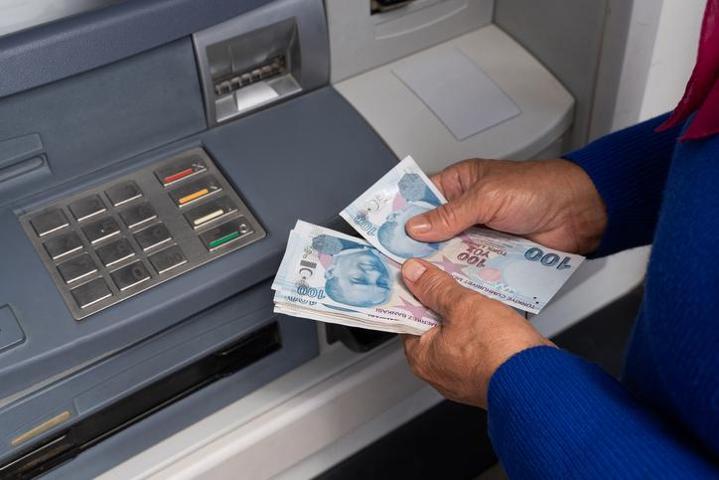 Yılbaşında ATM kuralları değişiyor: Nereden çektiğine dikkat