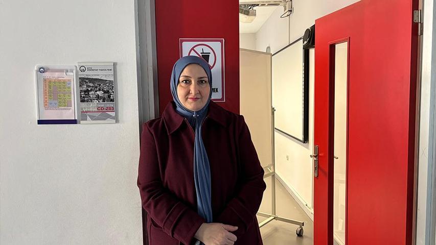 45 yaşında üniversite sıralarında: 3 çocuk annesi Gönül İnan’ın ilham veren hikayesi