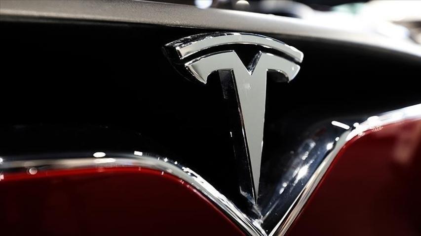 ABDde Tesla alarmı 179 bin araç için inceleme başlatıldı
