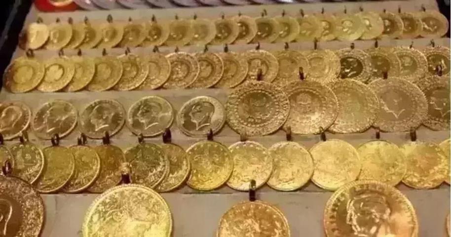 26 ARALIK 2025 CANLI ALTIN FİYATLARI: Gram Altın Ne Kadar Çeyrek Altın, Yarım Altın, Cumhuriyet Altını Ne Kadar Haftanın son işlem günü altın fiyatları