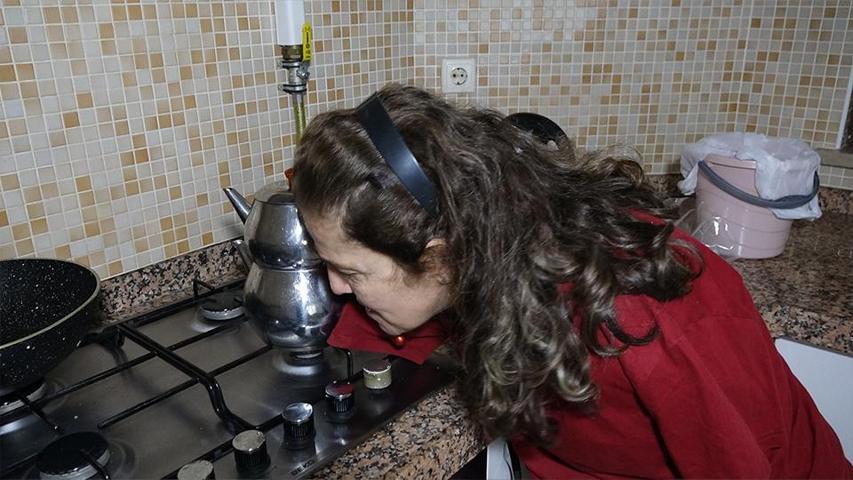 Engelleri sevgiyle aştılar: Sen benim bacaklarımsın, ben de senin kollarınım