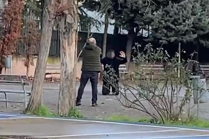 Kızına şantaj yapan genci lisede rehin almıştı Baba için karar verildi