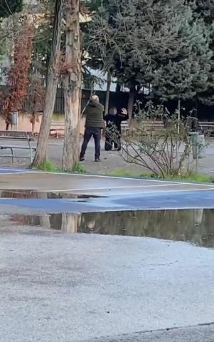 Kızına şantaj yapan genci lisede rehin almıştı Baba için karar verildi