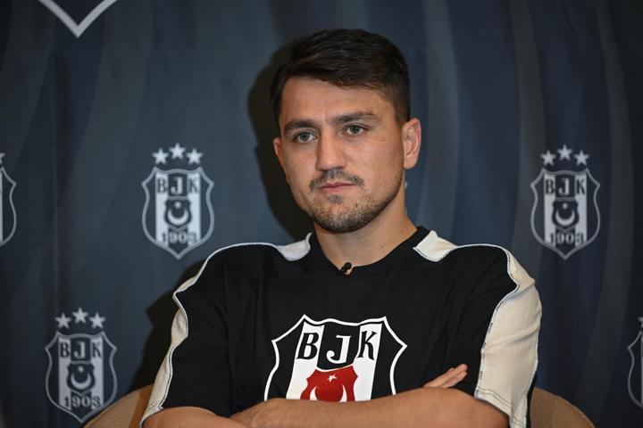 Cengiz Ünderden kariyerine dair net sözler Hangi takımı istediğini açıkladı...