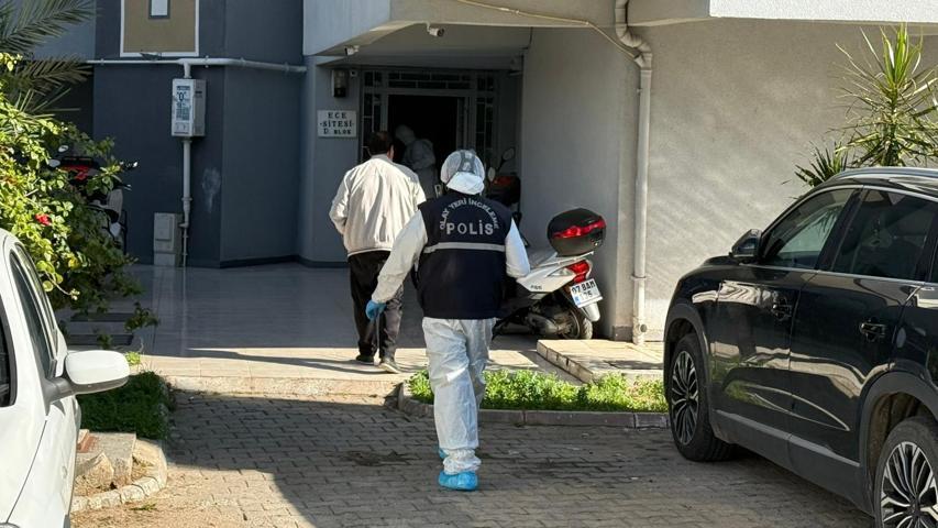 Apartmana yayılan kötü koku gerçeği ortaya çıkardı