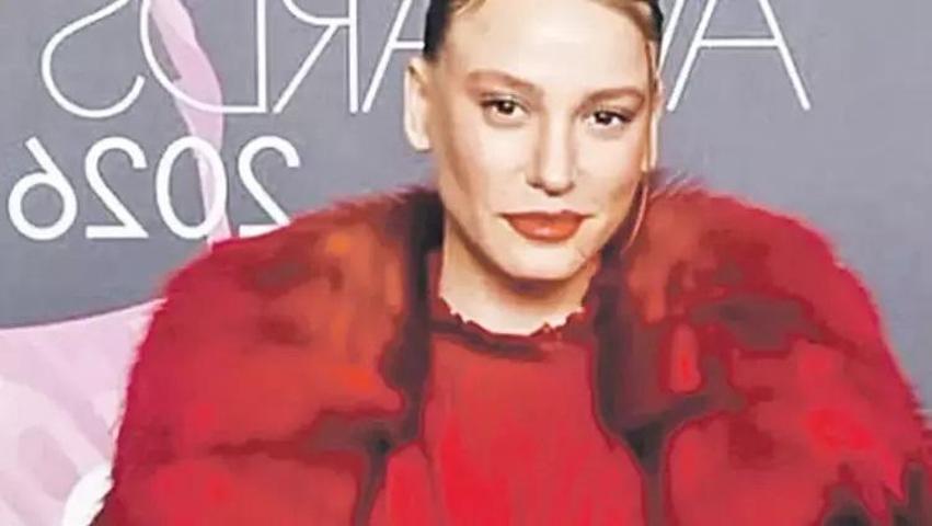 Mert Demirin büyük aşkı Serenay Sarıkayanın tarzı dudak uçuklattı DUYAN BİR DAHA SORUYOR