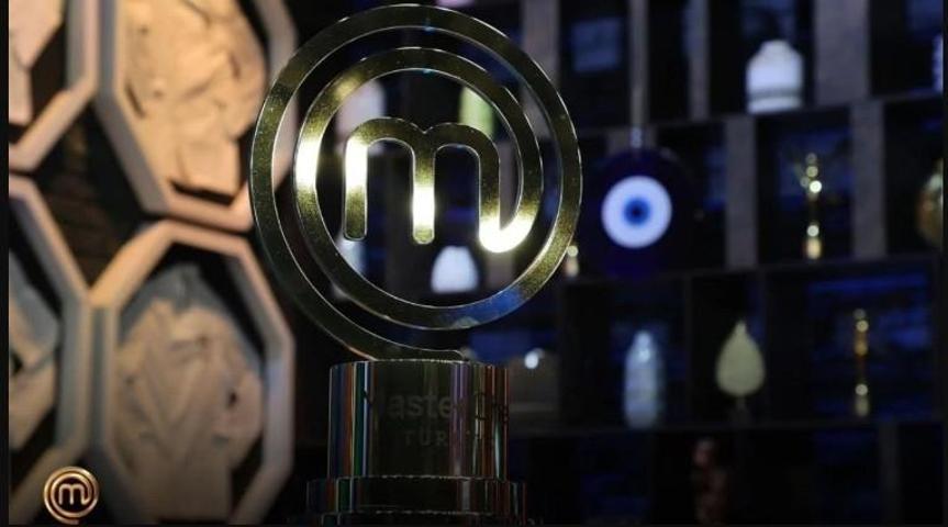 MasterChef Türkiye All Star’da altın kupayı kazanan isim belli oldu Sanal medya ikiye bölündü