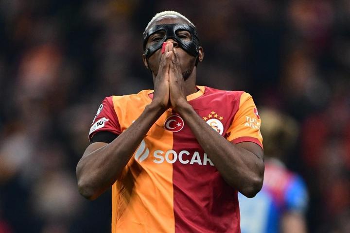 Galatasaray - Atletico Madrid maçının ardından Okan Buruka övgü: Avaz avaz bağıranlara soruyorum