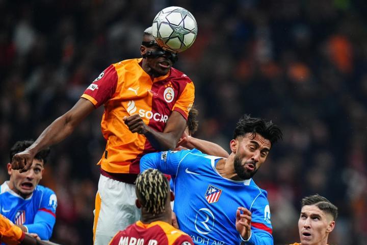 Galatasaray - Atletico Madrid maçının ardından Okan Buruka övgü: Avaz avaz bağıranlara soruyorum