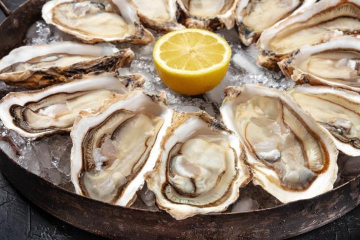 CANAN KARATAY’DAN PARLAK, SIKI VE PÜRÜZSÜZ CİLDİN SIRRI Sağlıklı yağlar, çinko, omega-3... Bu besinleri sofranızdan eksik etmeyin
