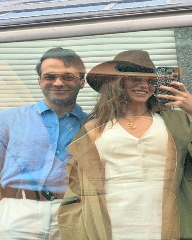 Rutinini bozmadı Mert Demir, Serenay Sarıkayaya olan aşkını bakın nasıl gösterdi ROMANTİZMİN KİTABINI YAZIYOR
