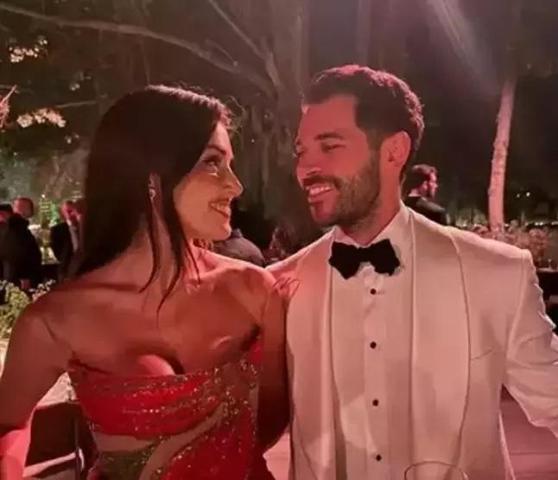Hande Erçel ile ayrılmıştı Gören bir daha baktı Hakan Sabancı bakın kimi yakın markaja aldı