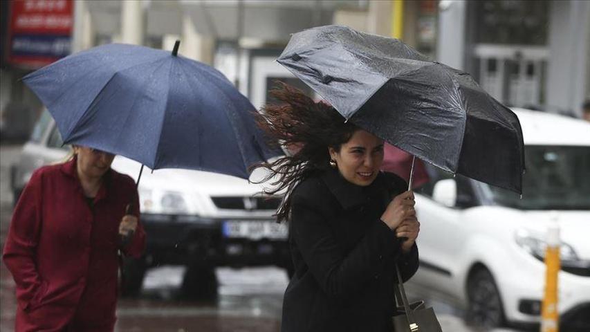 Meteorolojiden kırmızı alarm: Kar ve sağanak birlikte geliyor Hangi bölgelerde etkili olacak