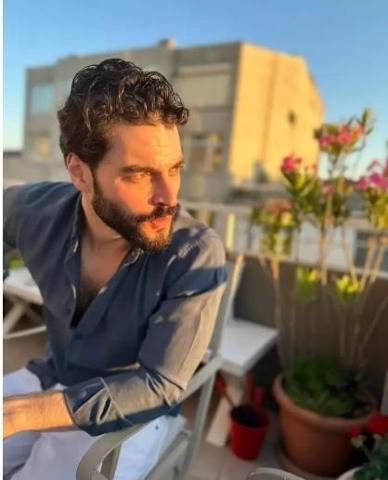 Akın Akınözü’nden aşk itirafı: Bana çok masalsı geliyor
