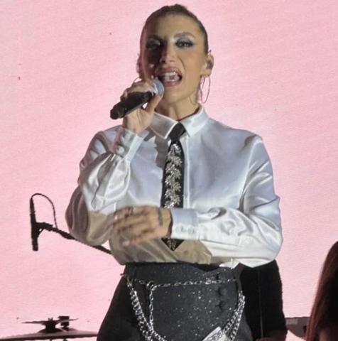 İrem Derici’den net mesaj: “Nişanla değişmem”