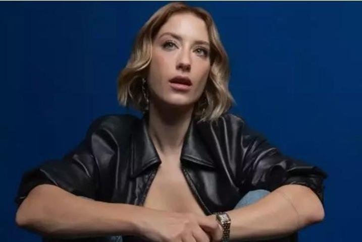 Hazal Kaya Hastalıkla Mücadele Ediyor: Yerle Bir Oldum