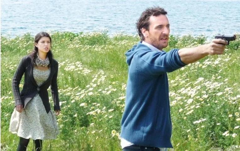 Gündemde Beren Saat: CapitaliZoo ile Müzik Dünyasında Yeni Bir Adım