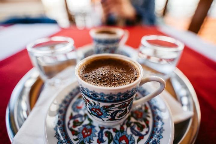Canan Karatay’dan oruç tutanlar için altın öneri İbn-i Sina’yı işaret etti Ramazanda iftar sonrası 1 fincan tüketmek yetiyor