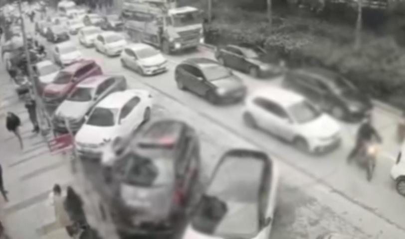 Polisin dikkatinden kaçmadı Yapay zekayla kimliğini değiştirdi, eşinin dövmesi ele verdi