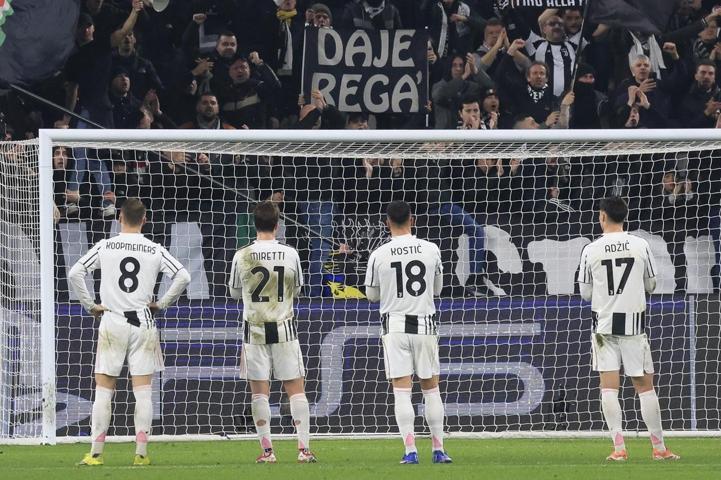 İtalyan basını, Galatasarayın zaferini manşetlere böyle taşıdı: Acı verici