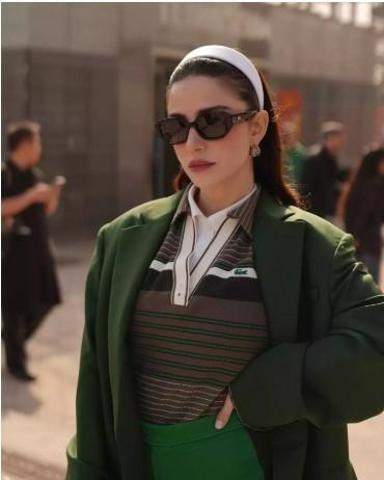 Paris’te Türk yıldızlar geçidi: Özge Gürel şıklığıyla büyüledi