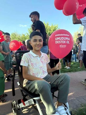DMDli Denizin annesi: Kardeşimi bu hastalığa kurban ettik, oğlumu kurban etmeyeceğiz