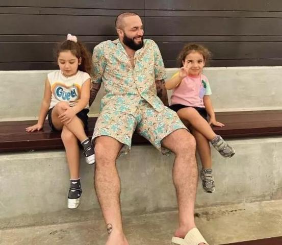 3. bebeğini bekleyen Özlem Ada Şahin’den yeni pozlar Fit hali dikkat çekti