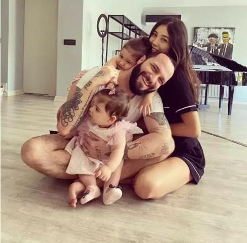 3. bebeğini bekleyen Özlem Ada Şahin’den yeni pozlar Fit hali dikkat çekti