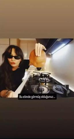 Mutfakta Şov Yaptı Neslihan Atagül’den Bayram Pastası Ünlü Oyuncu İlk Kez Pasta Yaptı, Sanal Medya Yıkıldı