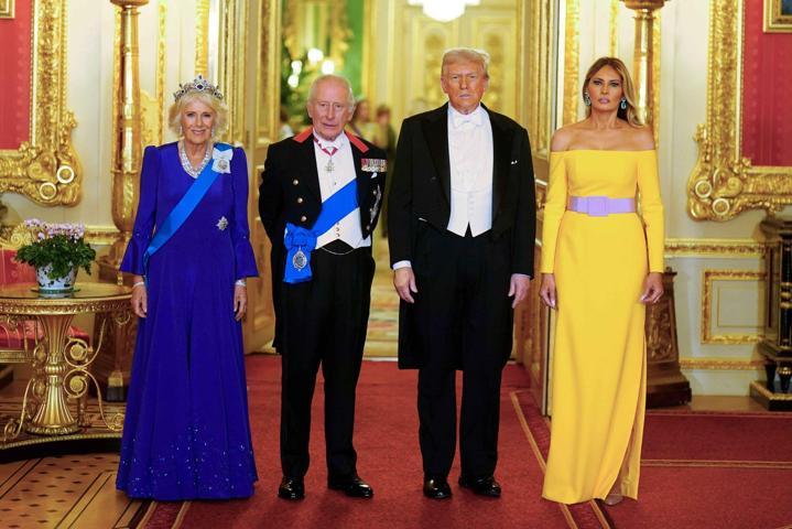 Manidar zamanlama... Trump’tan rest, Buckinghamdan duyuru geldi: 20 yıl sonra bir ilk ‘İptal et’ çağrıları gelirken Kral Charles kararını verdi…