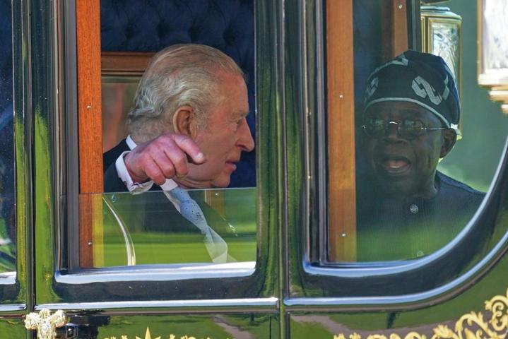 Manidar zamanlama... Trump’tan rest, Buckinghamdan duyuru geldi: 20 yıl sonra bir ilk ‘İptal et’ çağrıları gelirken Kral Charles kararını verdi…