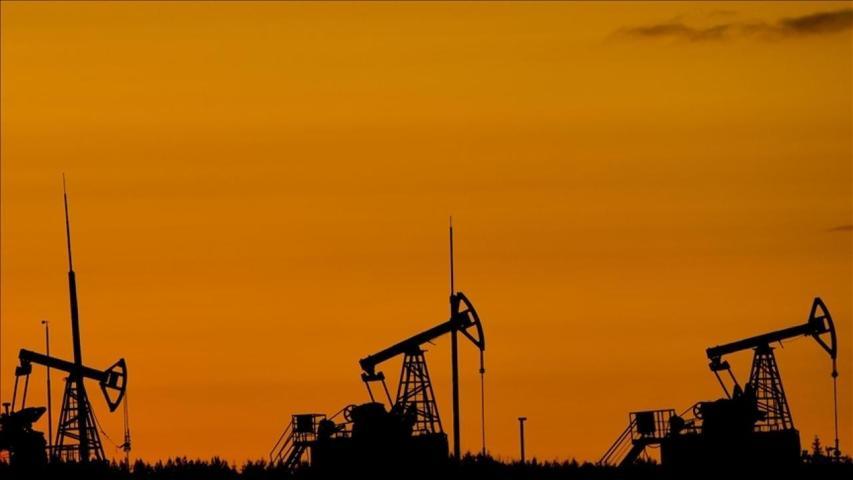 Petrol piyasasında sessiz fırtına 100 doların altına düştü ama...