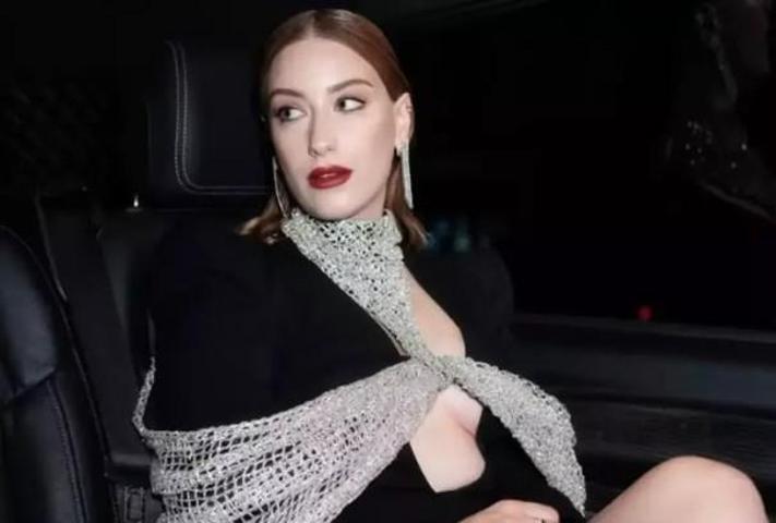 Hazal Kaya imaj yeniledi Yeni saç stili sanal medyada gündem oldu