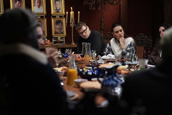 Şüphe, Güvensizlik ve Paranoya... Psikolojik Bir Sınav: The Traitors Türkiye Kimler Baskıya Dayanabilecek