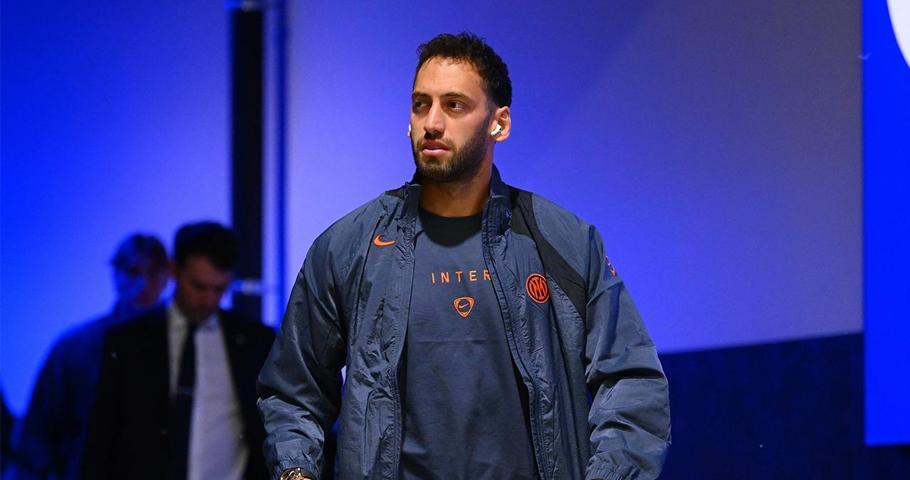 Hakan Çalhanoğlundan sürpriz açıklama: İleride kendimi TFF Başkanı olarak da görüyorum