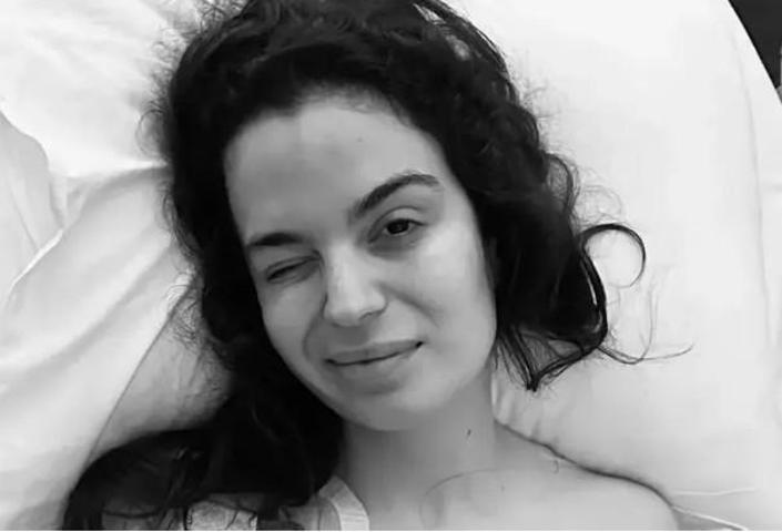 Aslı Bekiroğlu sağlık sürecinde gözyaşlarına boğuldu “Doktorlar da ne yapacaklarını bilmiyor” sözleri üzdü