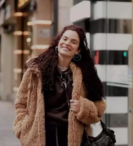 Aslı Bekiroğlu sağlık sürecinde gözyaşlarına boğuldu “Doktorlar da ne yapacaklarını bilmiyor” sözleri üzdü