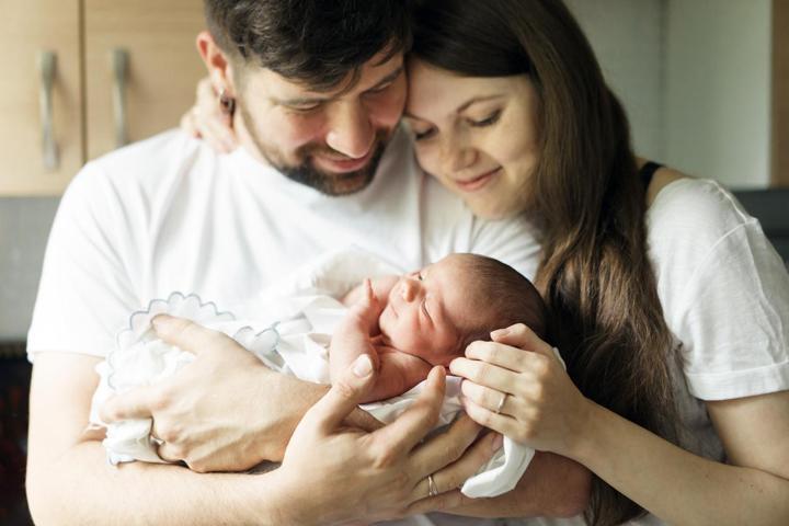 Doğum izni 24 haftaya, babalık izni 10 güne çıktı: 5 SORUDA YENİ DÜZENLEME