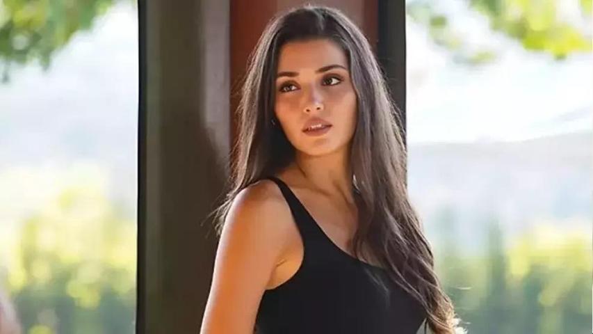 Hande Erçel tarzıyla görenleri büyüledi Beğeni butonu çöktü: ‘Benim güzel kraliçem’