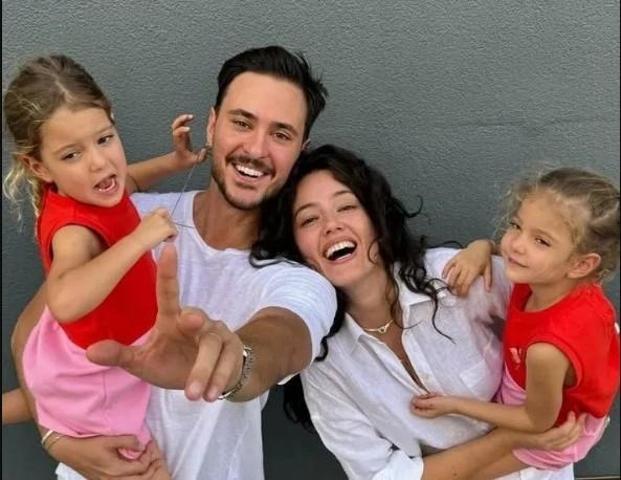 Pelin Akil ve Anıl Altan İkizleri İçin Bir Araya Geldi