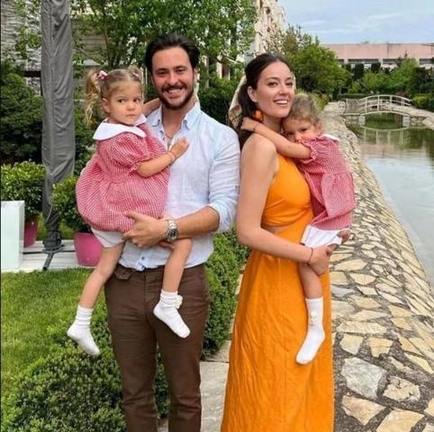 Pelin Akil ve Anıl Altan İkizleri İçin Bir Araya Geldi