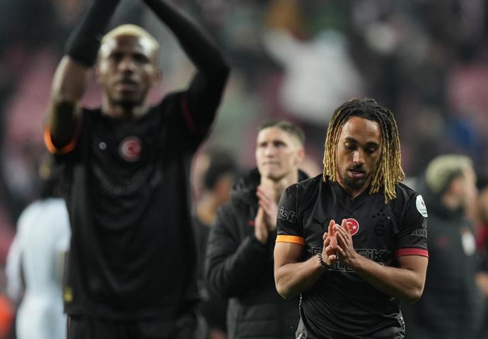 Galatasaray, Samsunspor deplasmanında bozguna uğradı Mağlubiyet sonrası bomba yorum...