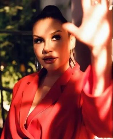 Deniz Seki’nin Çocukluk Hayali Gerçek Oldu: “Benim İçin Çok Özel”