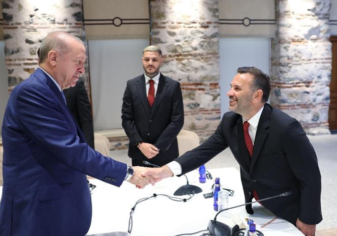 Cumhurbaşkanı Erdoğan, şampiyon Galatasaray’ı kabul etti