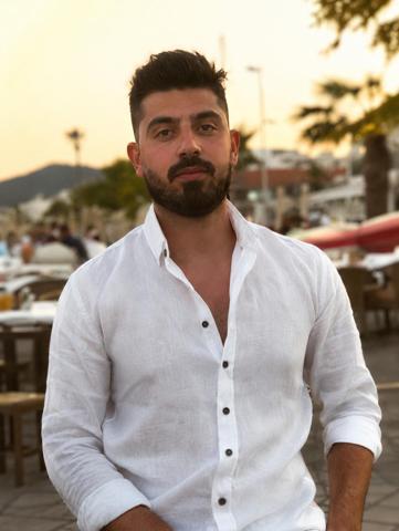 Yolda yürürken ölümden döndü Kafasına 7 dikiş atıldı