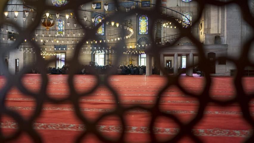 AKSARAY BAYRAM NAMAZI SAATİ 2026: Kurban Bayramı Namazı Ne Zaman ve Saat Kaçta Kılınacak Diyanet Bayram Namazı Vakti