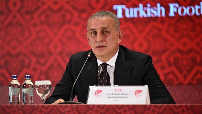İbrahim Hacıosmanoğlundan Montella sözleri: Yolda bulduklarımızla asla değişmeyiz