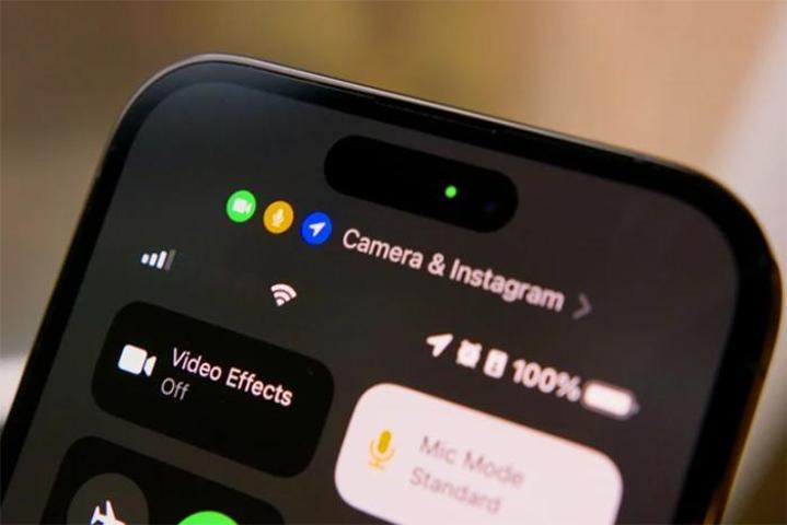 iPhone Kullanıyorsan BUNU MUTLAKA BİLMELİSİN iPhone’daki Gizemli (Sarı, Yeşil) Noktaların Sırrı Ortaya Çıktı... Telefonunda Yanıyorsa...