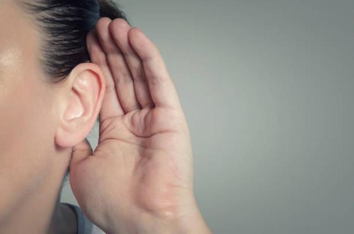 Sinsi sinsi ilerliyor, farkına varmak zor İşte işitme kaybının gizli belirtileri
