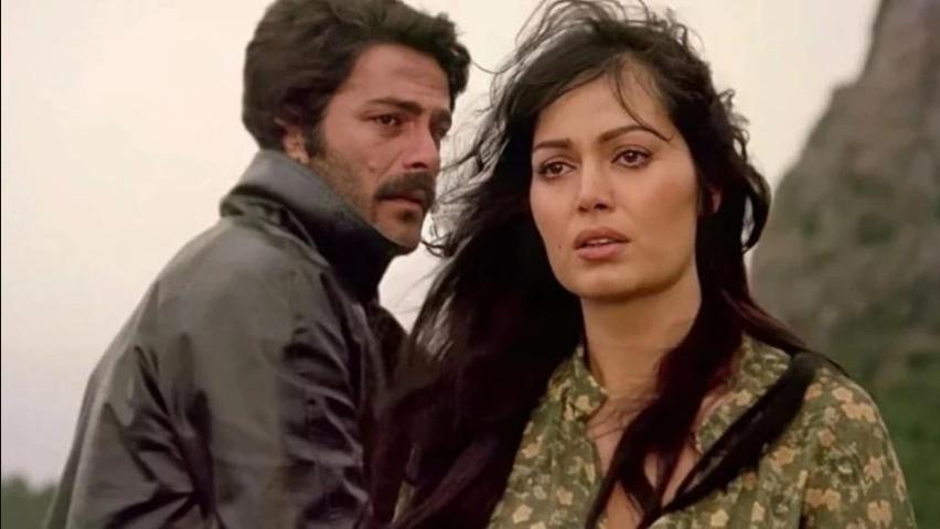 Türkan Şoray’dan Duygusal Veda: “Kadir İnanır Hep Alyazmalı’nın Kalbinde Yaşayacak”
